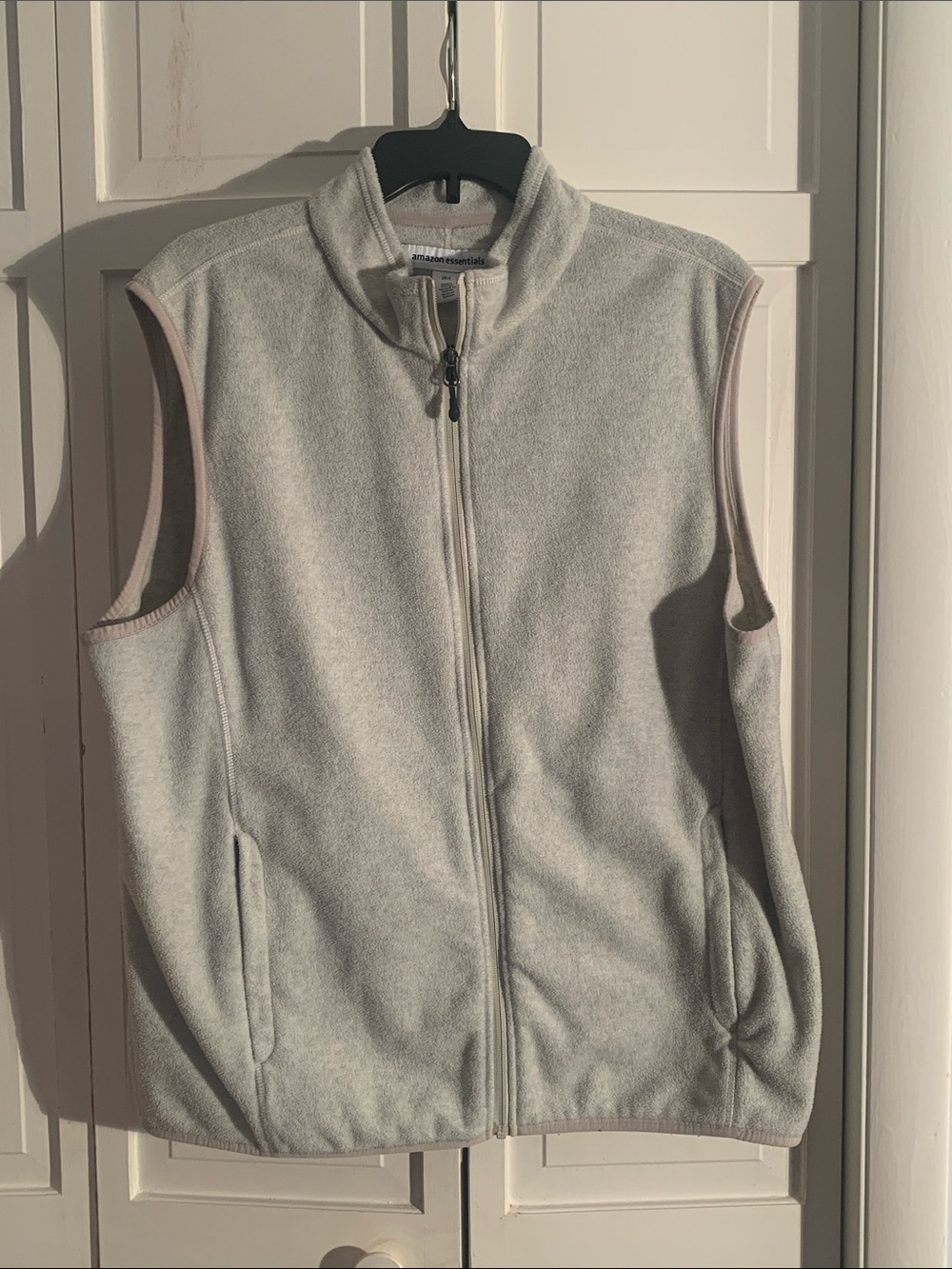Amazon Essentials Light Gray Full-Zip Fleece Vest